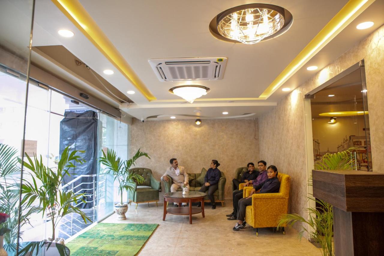 Hotel Eden Karwar Exterior foto